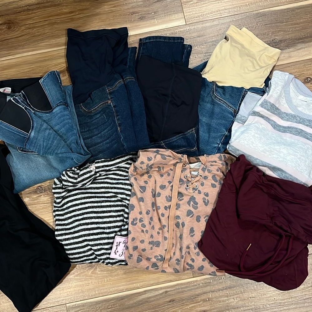 Medium 8-10-12 maternity lot